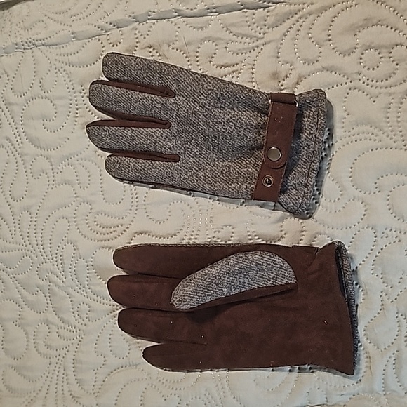 Woolworth Womens Gloves - Picture 1 of 4